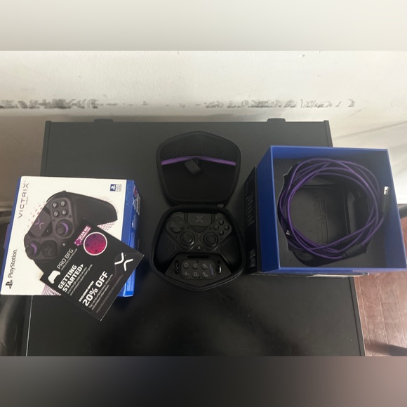 Victrix ps5 controller - Picture 5 of 10